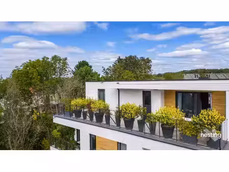 uccle/drogenbos - penthouse avec superbe terrasse + parkings