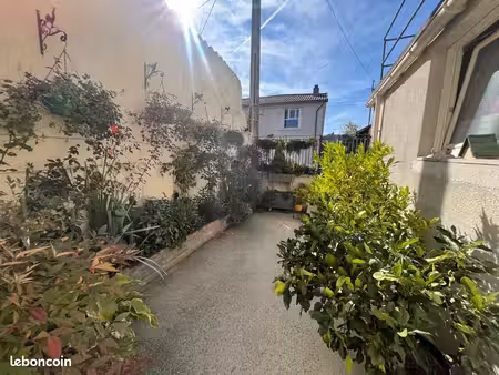 maison de ville 5 pièces 212 m²