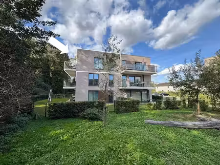 spacieux appartement avec grande terrasse