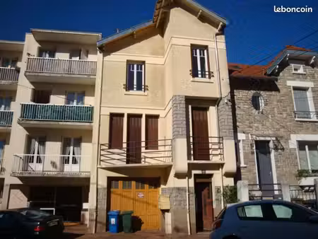 studio 1 pièce 26 m²