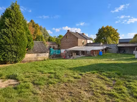 belle propriete  garage  atelier  sur 30 ares de terrain