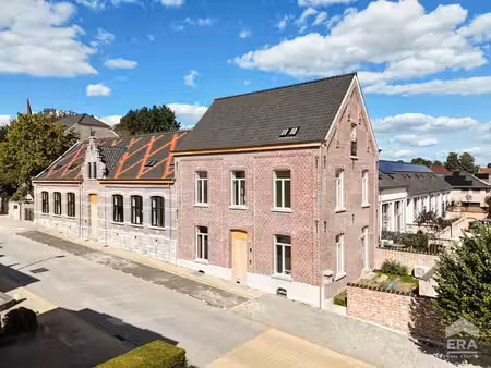 maison semi-mitoyenne pleine de charme à riemst