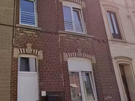 maison de rapport 3 façades  la louvière