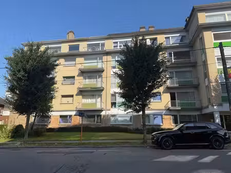 appartement 2 chambres avec garage - centre de la louvière