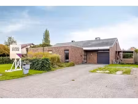 maison familiale avec jardin et garage à hasselt