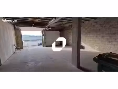 local d'activité 112 m²