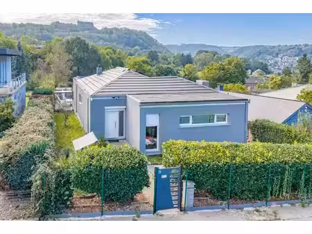 bungalow rénové avec piscine à chaudfontaine
