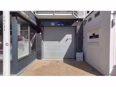 parking - garage fermé