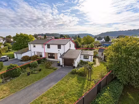 maison 3f - 4ch - jardin - garage - annexes