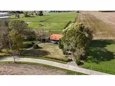unieke eigendom op rustige ligging  > 6 000 m²  met weide