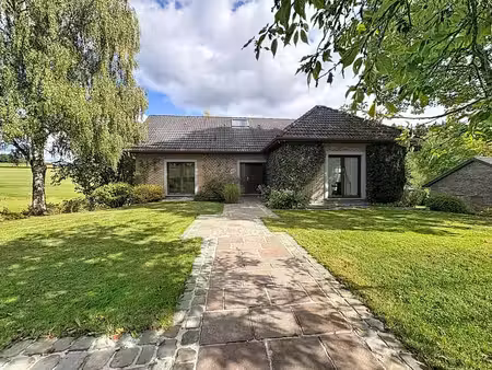 maison d'exception avec terrains et garages – neubrück  sank