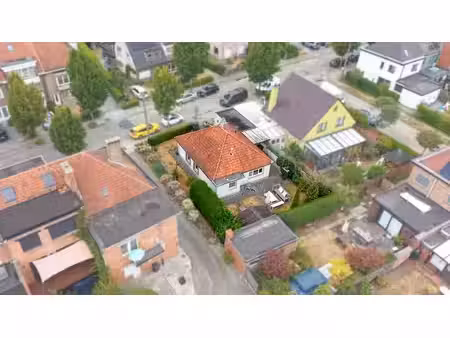 maison trois façades avec potentiel à vendre à mariakerke