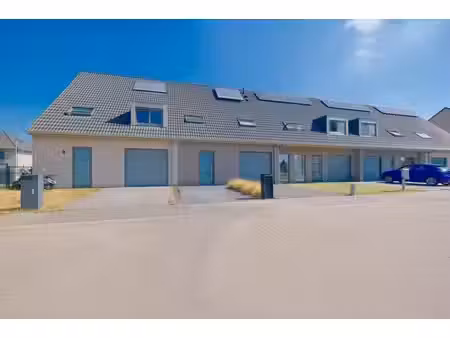 lichtervelde - prachtige recente woning met 3 slpks  gara...