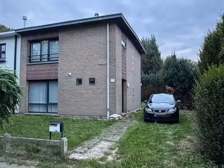 maison 3 ch. à louer à vilvorde  jardin et parking 2places