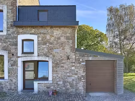 maison rénovée avec garage et jardin à coutisse