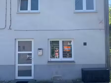 maison à louer sur gilly .