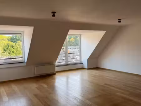 magnifique appartement 2 chambres au centre d'enghien 104 m²