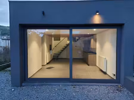 maison contemporaine avec jardin peb c