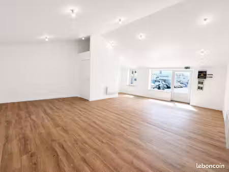 local commercial 46 m²