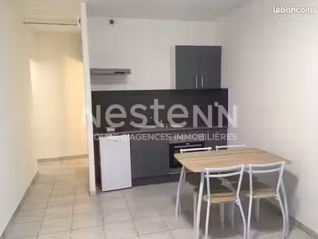 studio 1 pièce 24 m²