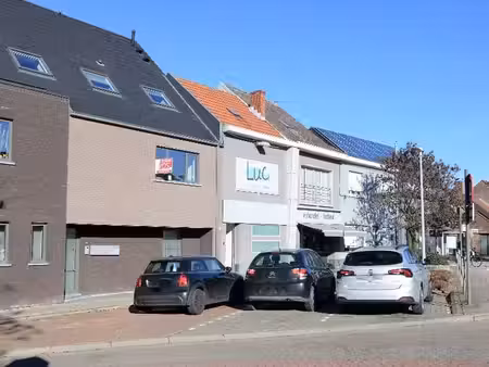 recent (2021) duplex appartement voorzien van twee slaapk...