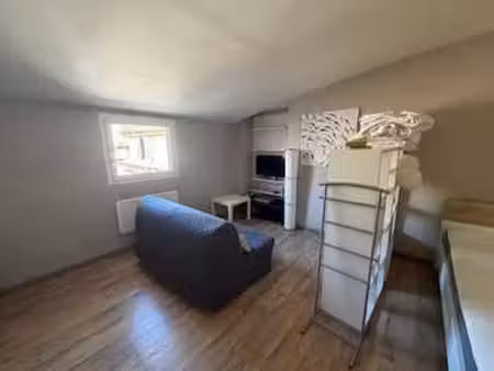 location appartement t1 meublé à nîmes (30000) : à louer t1 meublé / 32m² nîmes