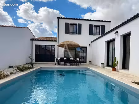 maison 6 pièces 127 m²