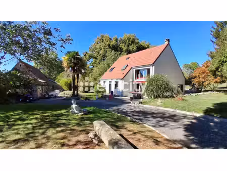 maison 6 pièces - 142 m²