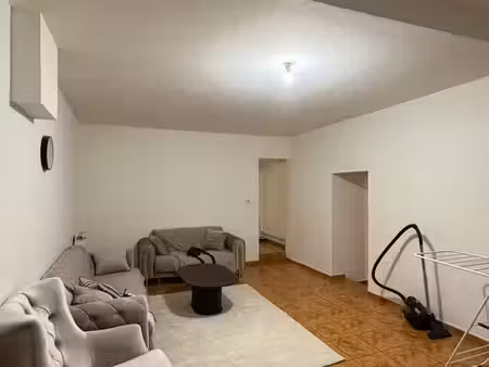 grand t2 de 65 m²