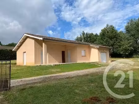 maison à louer - 4 pièces - 90 m2 - st nauphary - 82 - midi-pyrenees