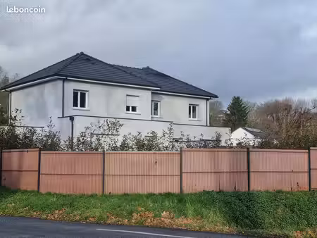 a louer  maison t5  bizanos proche quartier trespoey