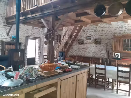 logement équipé proche lac de st pardoux