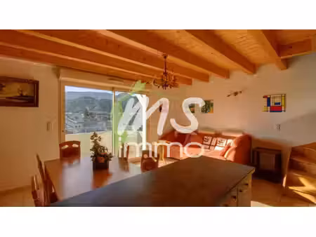 appartement t4 de 70 m² - chorges