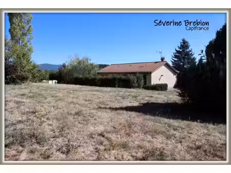maison 3 chambres  grand garage  terrain 7600 m²