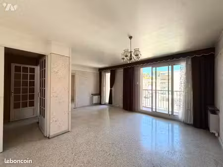 appartement 3 pièces 70 m²