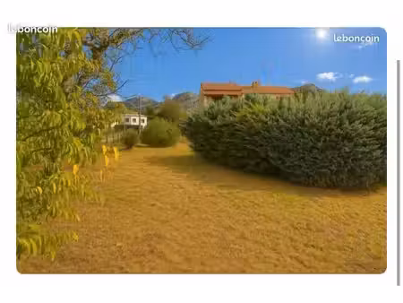 terrain gémenos 1000m