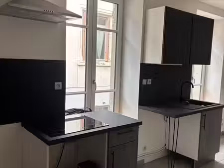 appart rénové + local commercial