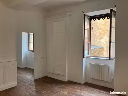appartement t3 centre-ville de trévoux (01600)