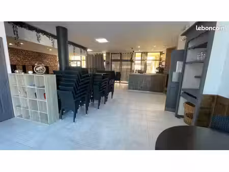 local commercial à louer aix les milles