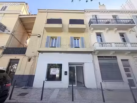 boutique 115 m² cannes