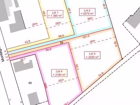 terrain 1390 m² boucé