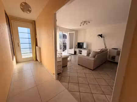 maison familiale 3 chambres sur ruaudin