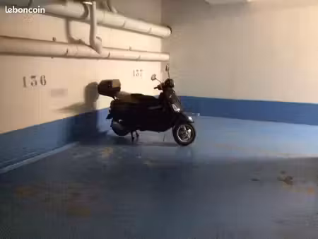 parking pour scooter ou moto
