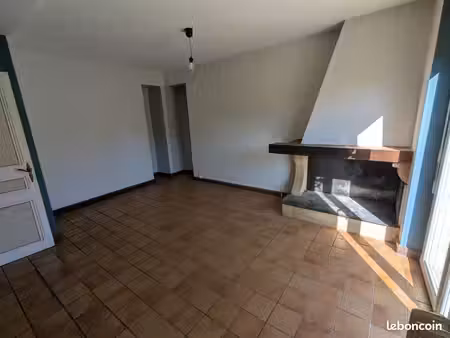 appartement t3 en rez-de-chaussée