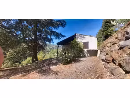 propriété 4 pièces 110 m²