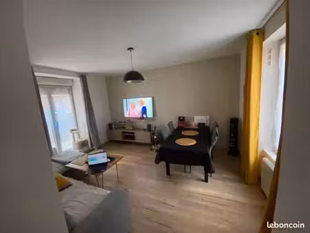 à louer – f2 38 m² – taverny centre – 700 + 80 charges – disponible 01/11/2026