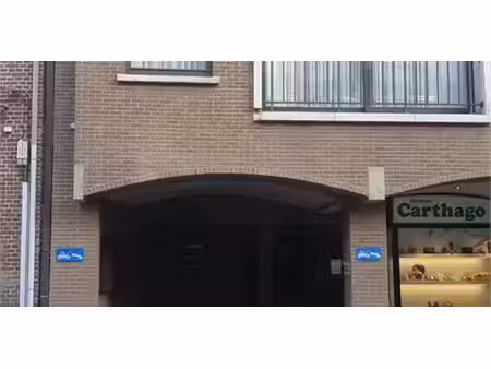 garage à louer à sint-truiden pour € 125