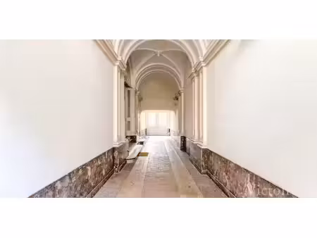 bâtiment commercial à vendre à bruxelles pour € 1.475.000