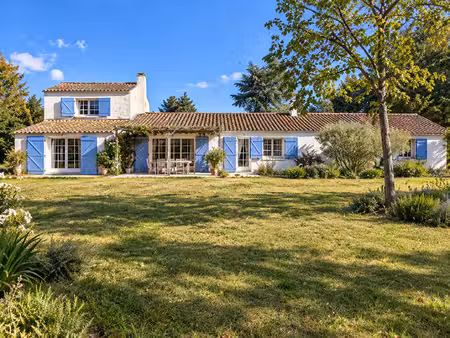 maison la barre de monts 141.57 m2