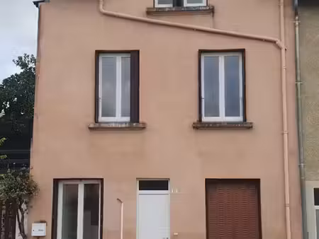 maison de ville (sans jardin )
